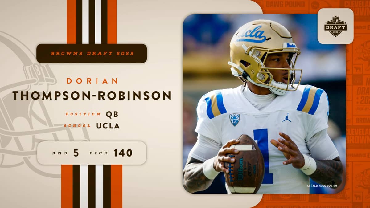 UCLA quarterback Dorian Thompson-Robinson
